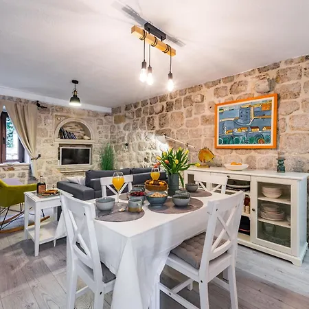 Ferienhaus Dovecote With Private Sauna, Jacuzzi & Gym