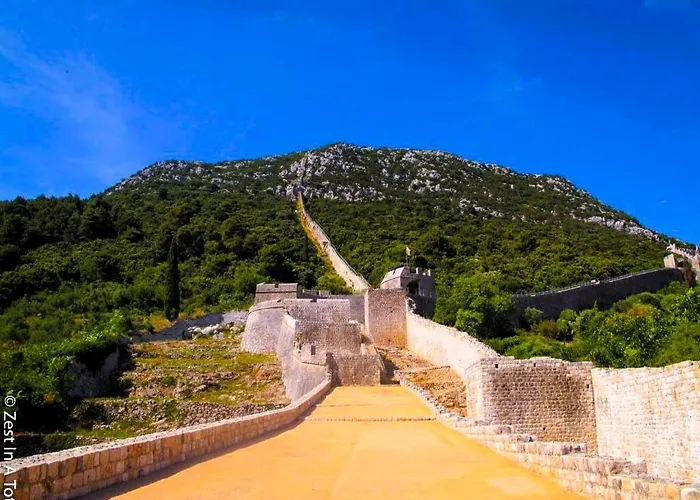 Dovecote With Private Sauna, Jacuzzi & Gym Nyaraló Ston