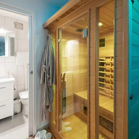 Dovecote With Private Sauna, Jacuzzi & Gym Stone Harbor