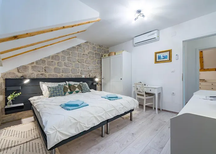 Сasa de vacaciones Dovecote With Private Sauna, Jacuzzi & Gym Ston